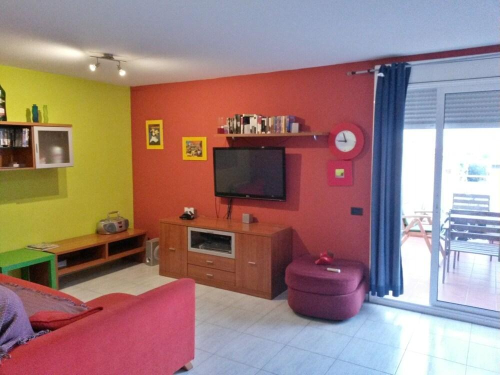 Apartamento Mediterraneo Pineda de Mar Exterior photo